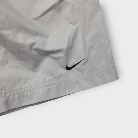 Vintage Nike Men's XXL Running‎ Shorts Lightweight Y2K Baggy Athletic Training - Picture 2 of 8